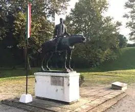Zrínyi Miklós hadvezér lovas szobra, Szigetvár